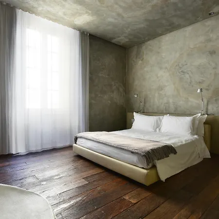 Palazzo Segreti 4* Milaan